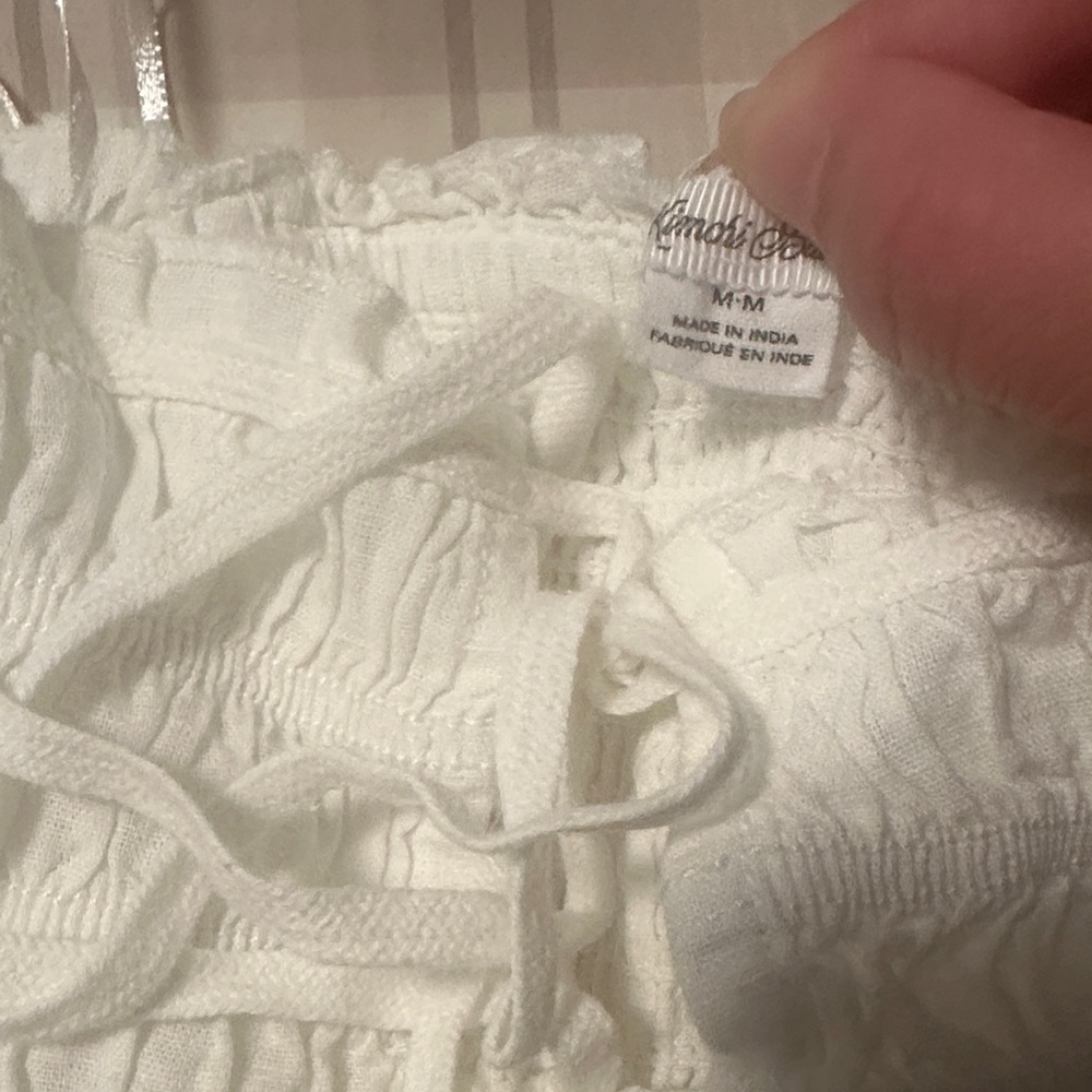 Urban Outfitters White Crop Top - Picture 3 of 3